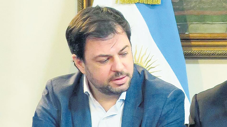Valentín Díaz Gilligan había dicho que ayer presentaría las pruebas de su inocencia ante la Oficina Anticorrupción.
