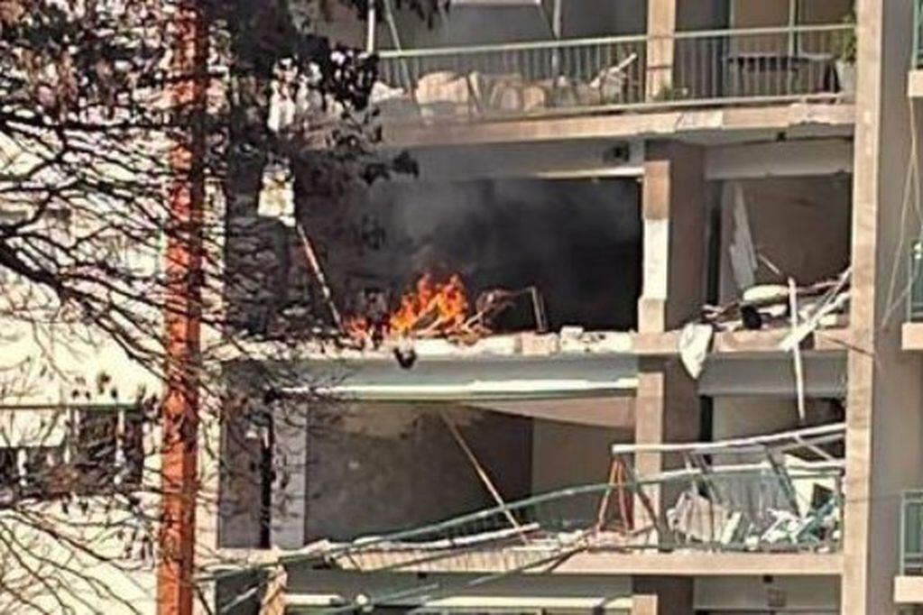 Imagen posterior a la explosión del edificio ubicado en Punta Carretas, Montevideo.