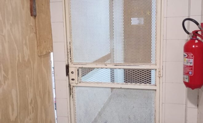 La Clínica San Jorge aloja más de un centenar de personas.