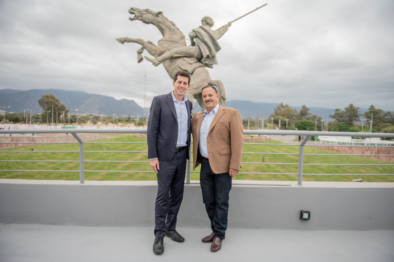 Quintela con Wado De Pedro.