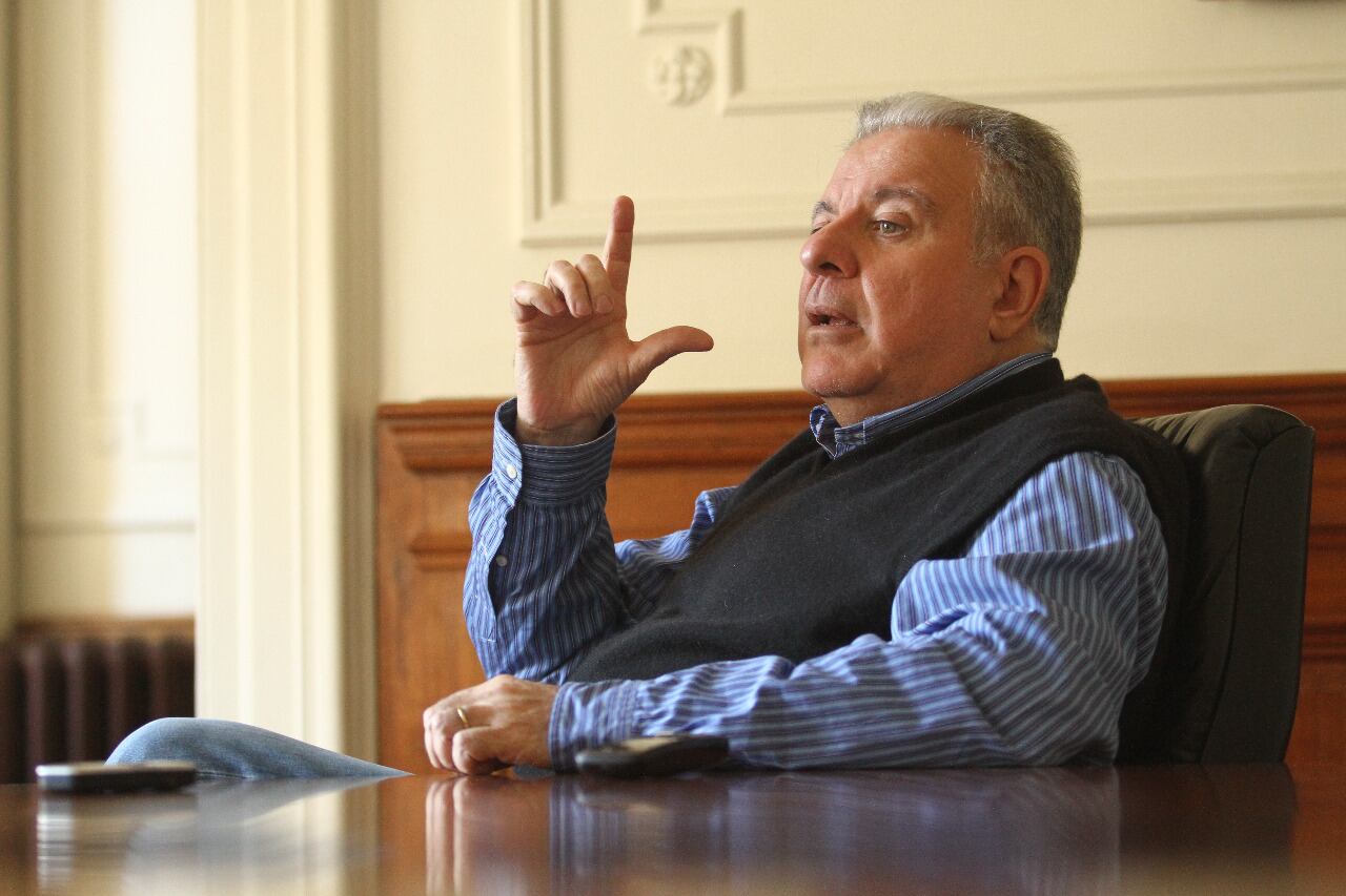 Odontología, Medicina y Veterinaria.