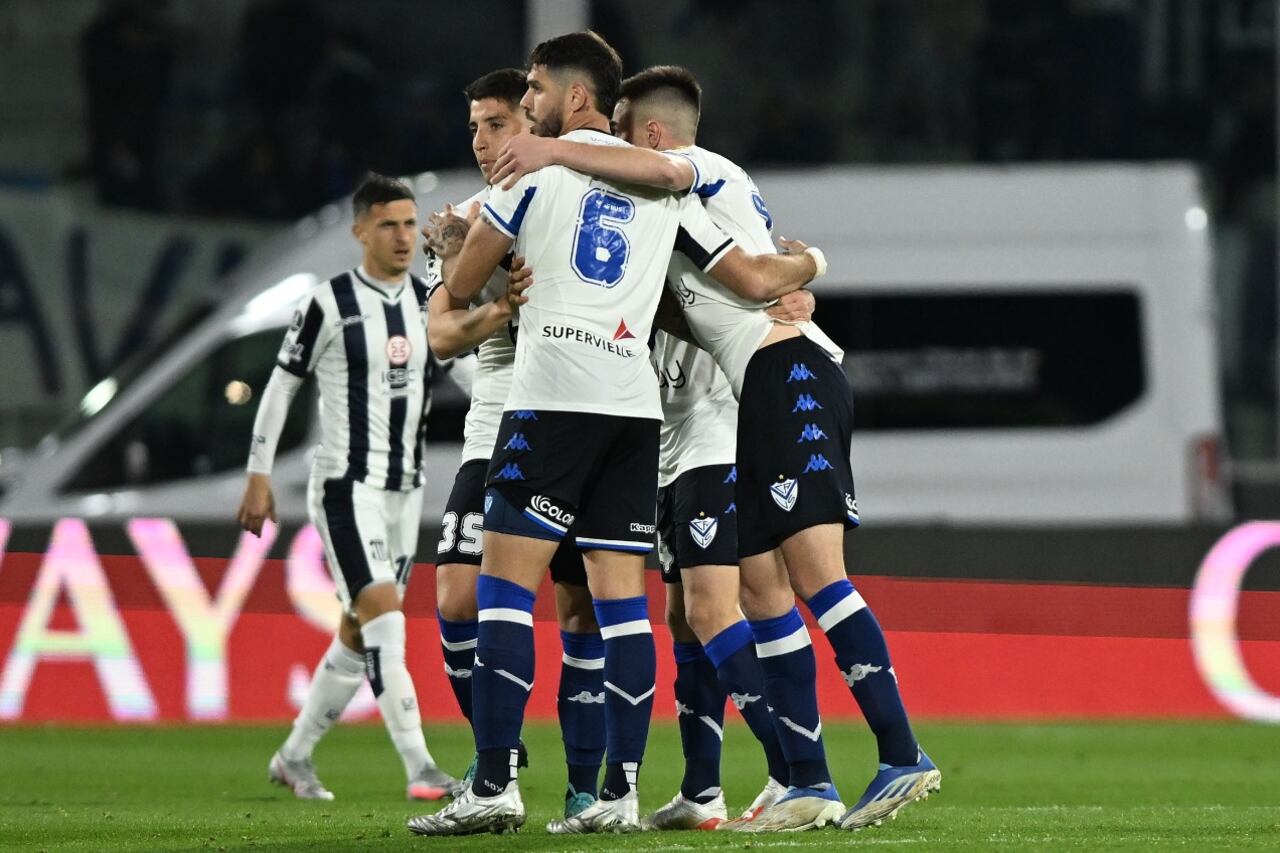 Vélez, campeón en 1994, se metió por cuarta vez en su historia en semis de Libertadores
