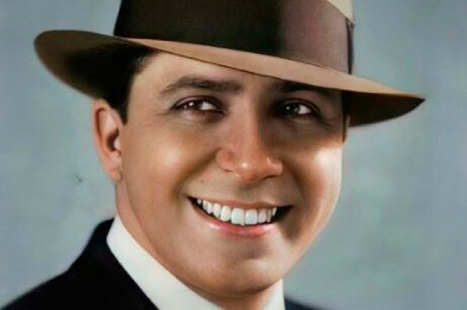 En homenaje a gardel hoy se celebra el "Día del cantor nacional"