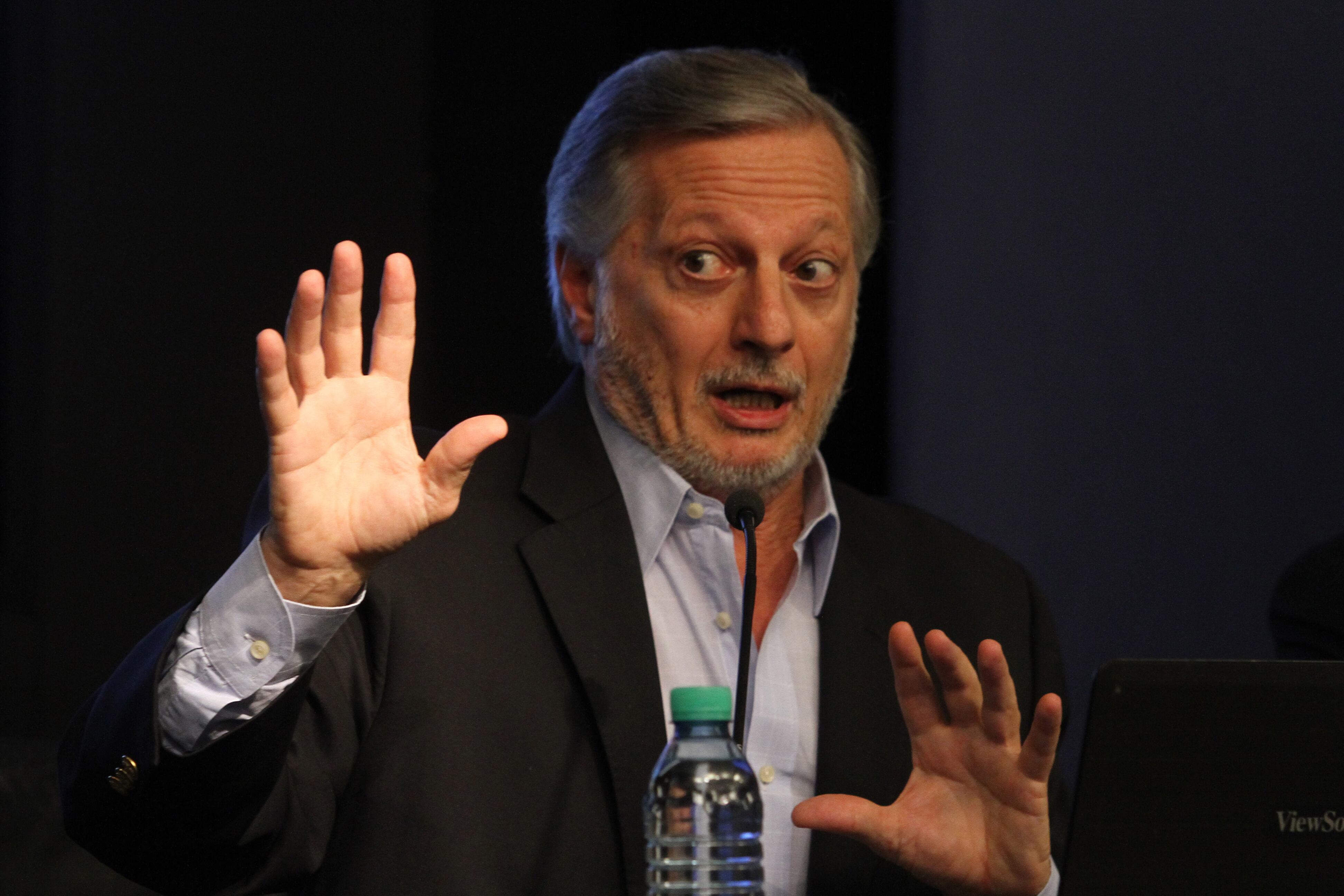 Juan José Aranguren, ministro de Energía y Minería. Dueño de 88 millones de dólares en depósitos en el exterior. Y allí seguirán.