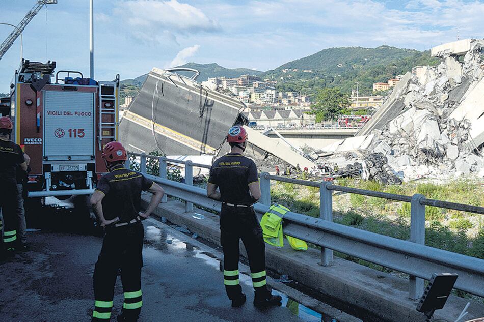 La zona está densamente poblada y hay más de 400 evacuados por peligro de más derrumbes.