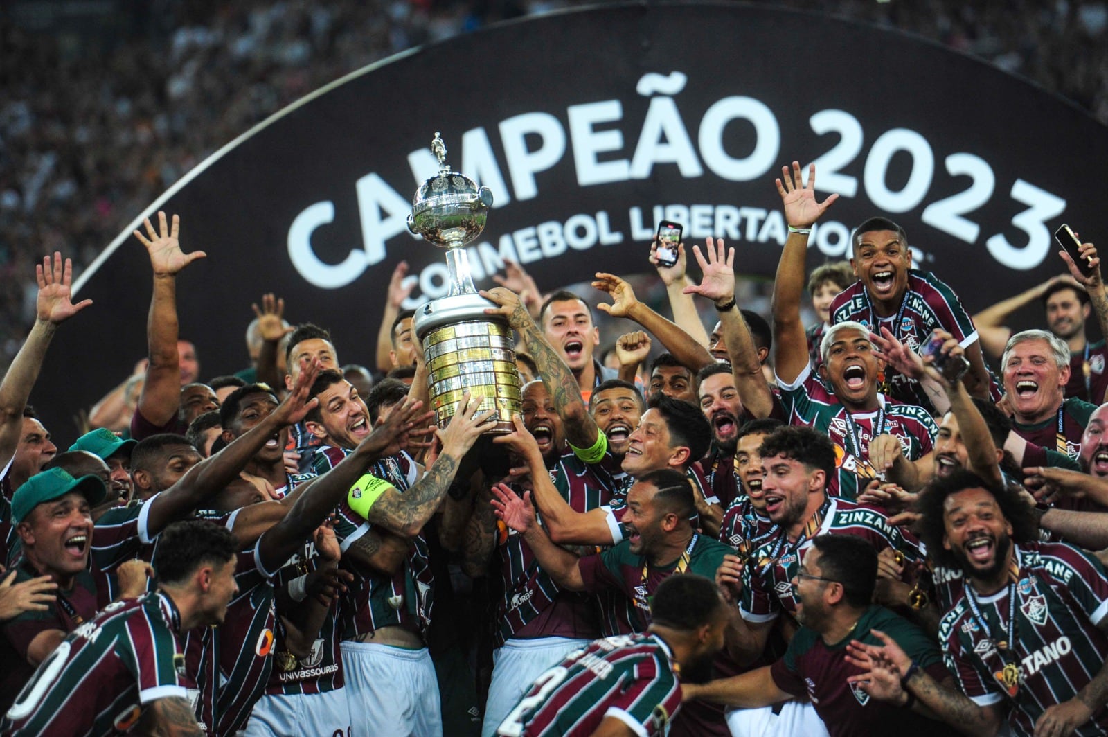 Fluminense levanta la primera Copa Libertadores de su historia.