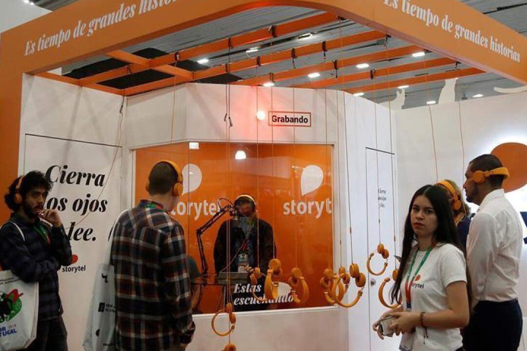 Un stand de una app de audiolibros en Argentina.