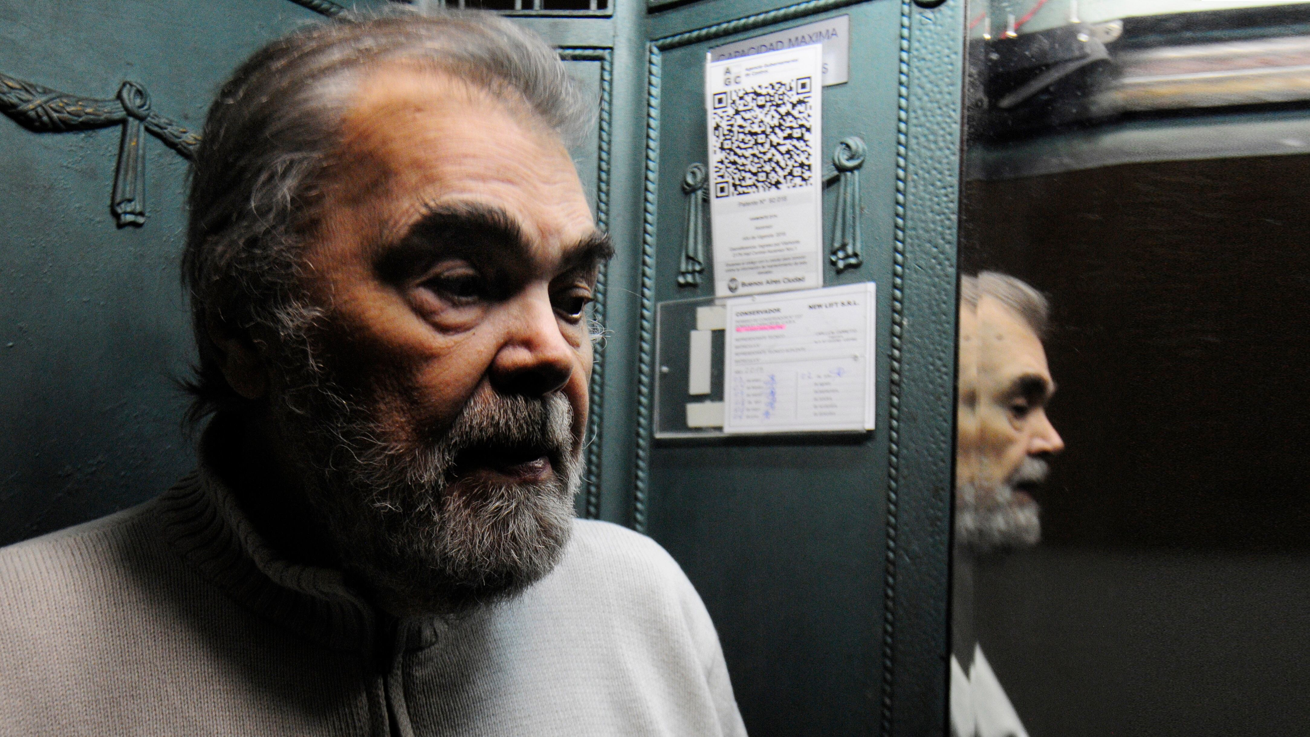 "No quiero tener, o nunca quise admitir, una formación académica", asegura Sampayo.