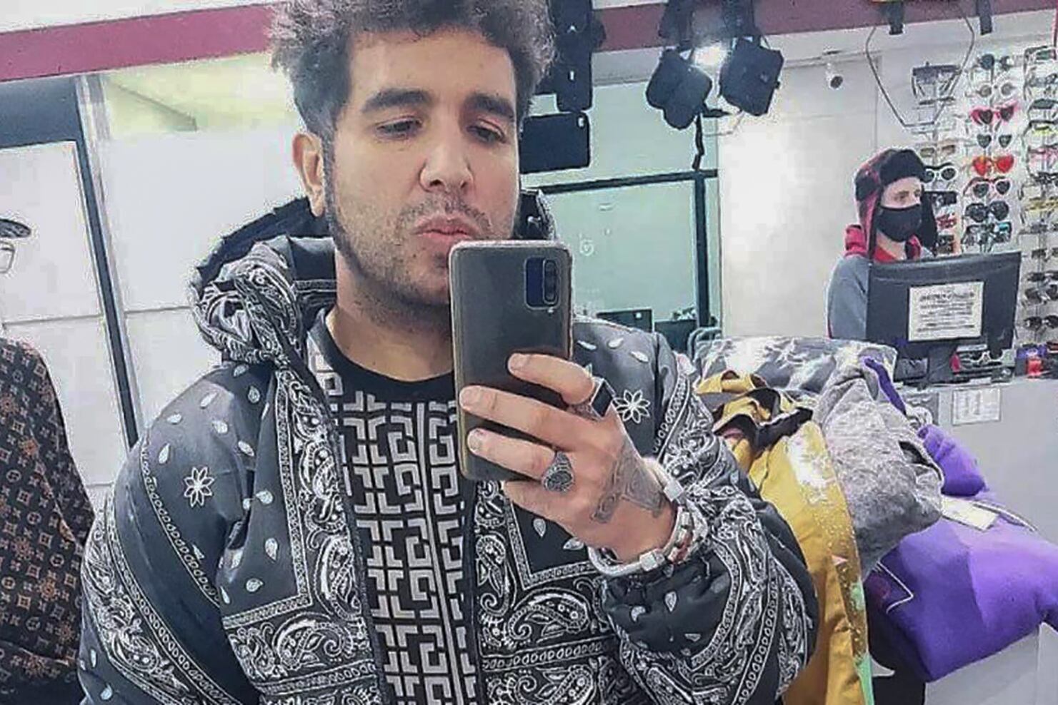 "¿Cómo mandaste a este tarado?”, le preguntó a Uliarte la nueva detenida, Agustina Díaz, en referencia a Sabag Montiel.