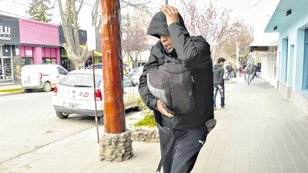 Orlando Yucra, uno de los gendarmes que declaró ayer ante la Justicia.