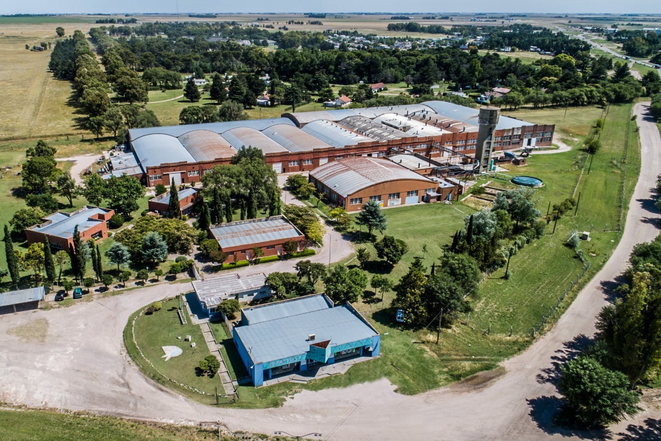 La planta de Textiles Pigüe, ubicada en el corazón de Saavedra.