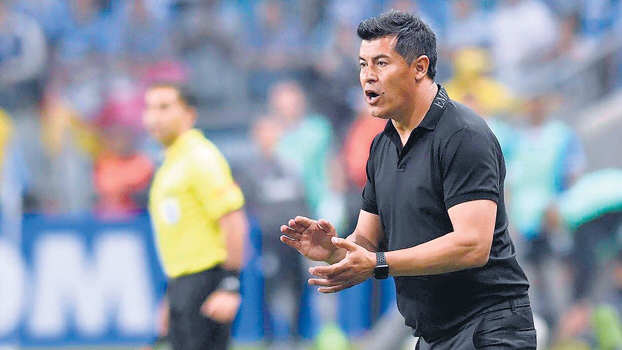 Jorge Almirón, anoche en el Arena do Gremio.