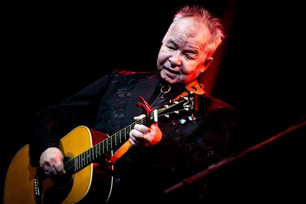 Aunque no tuvo hits, Prine era una estrella en el ambiente country.