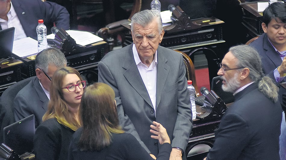 Gioja dijo que veía posible “todo tipo de reuniones” en el PJ.