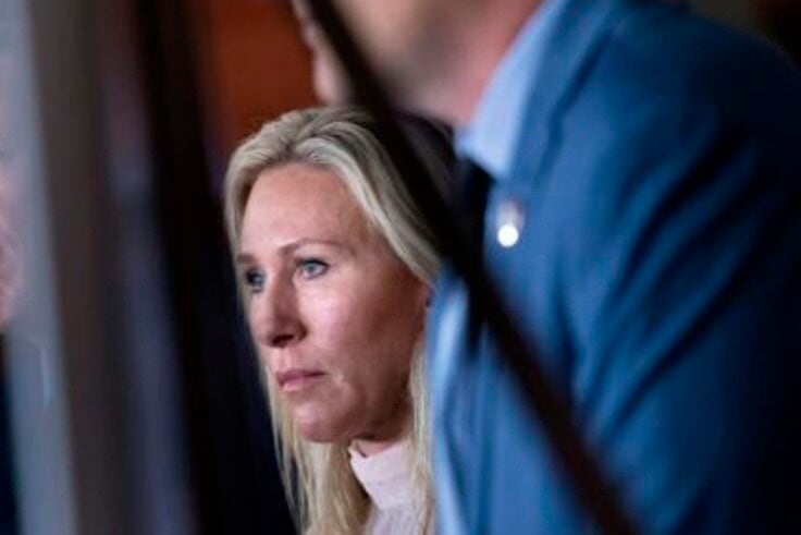 La republicana Marjorie Taylor Greene acusó a la demócrata Nancy Pelosi de tener “una policía gazpacho”.