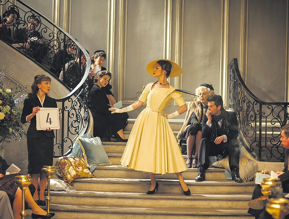 The Collection, una historia de la alta costura entre los escombros.