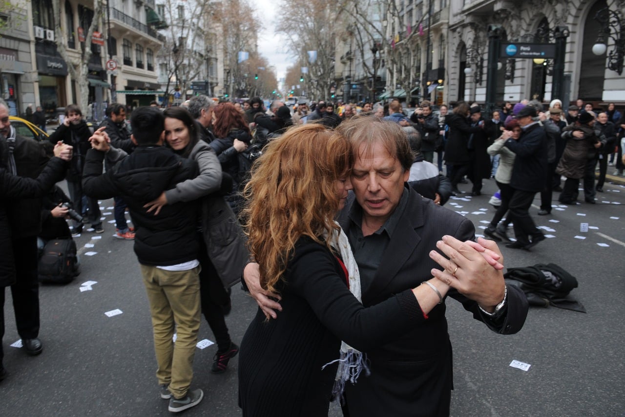 Una de las últimas protestas de los milongueros, frente a la Legislatura porteña.
