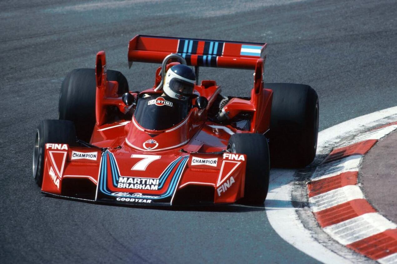Carlos "Lole" Reutemann arriba de un Brabham en el Gran Premio de España 1976.