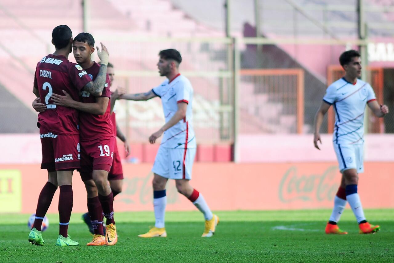Lanús ganó el clásico y a San Lorenzo en seis días