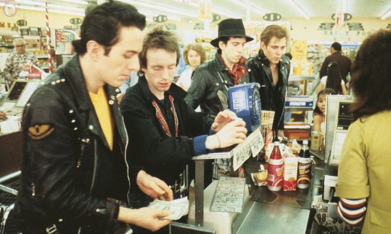 A 40 años de London Calling, la radio KEXP convoca a bandas, periodistas y artistas para tributar a The Clash.