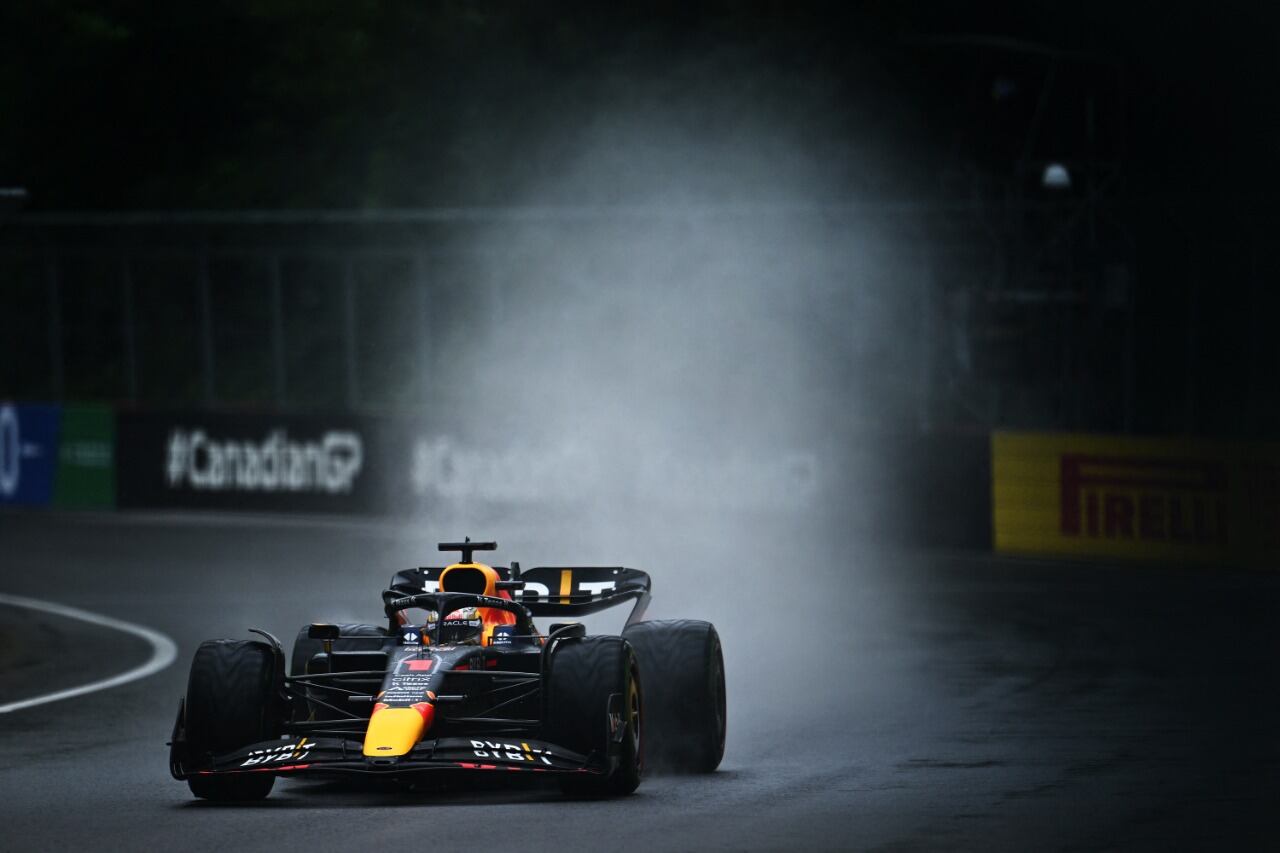 Verstappen le sacó más de medio segundo a su escolta Alonso