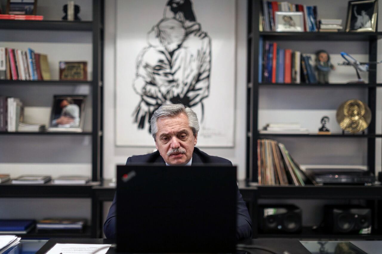 El encuentro es coordinado desde la Casa de América, en Madrid, con el rey Felipe VI como anfitrión.