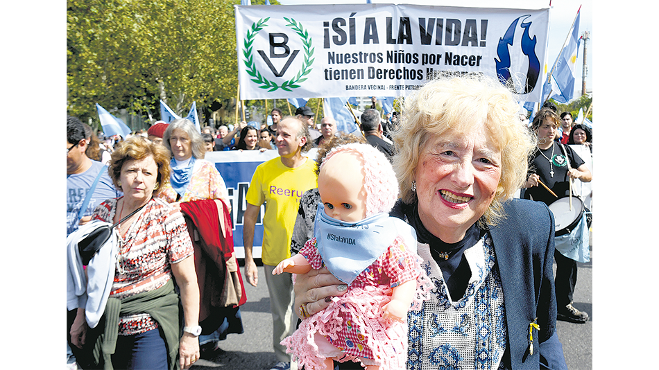 Mucha reivindicación de los derechos de los niños nonatos.