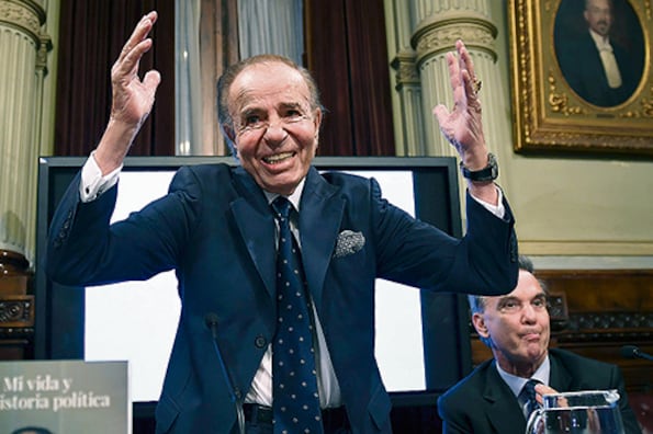 Hasta ayer, Menem estaba en libertad gracias a sus fueros.