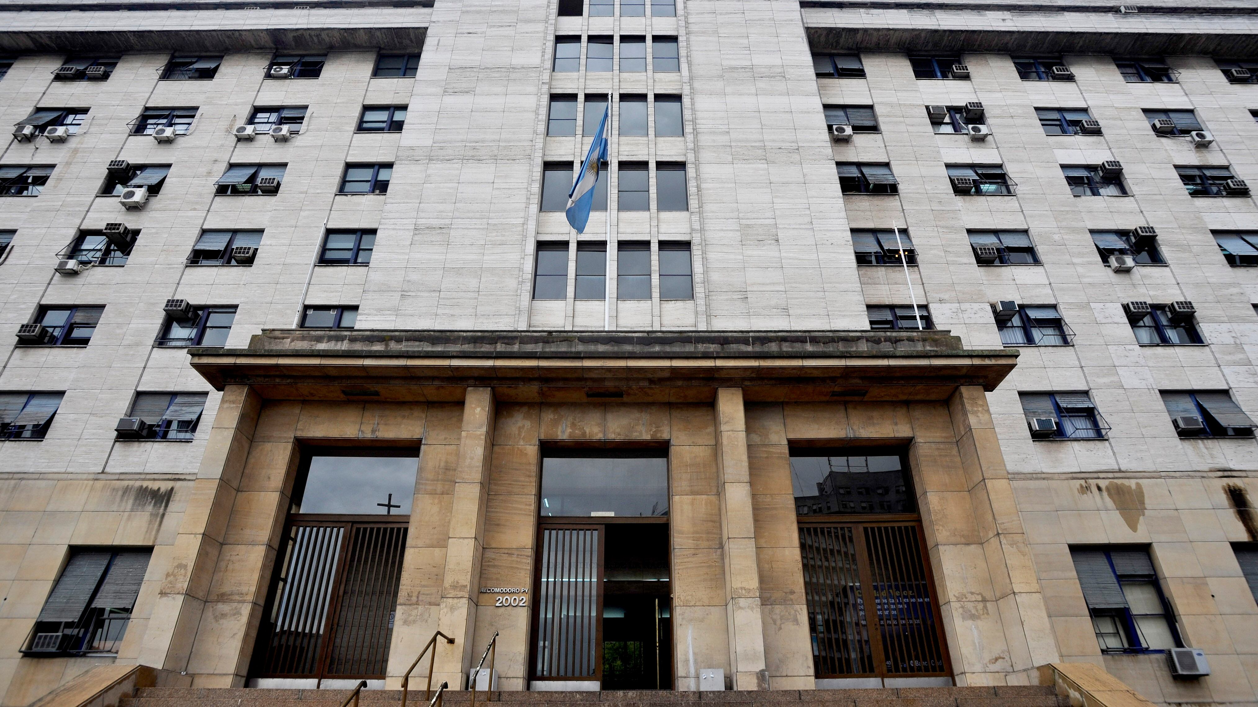 El documento elevado a la CIDH hace un detalles de los jueces y jueces atacados.