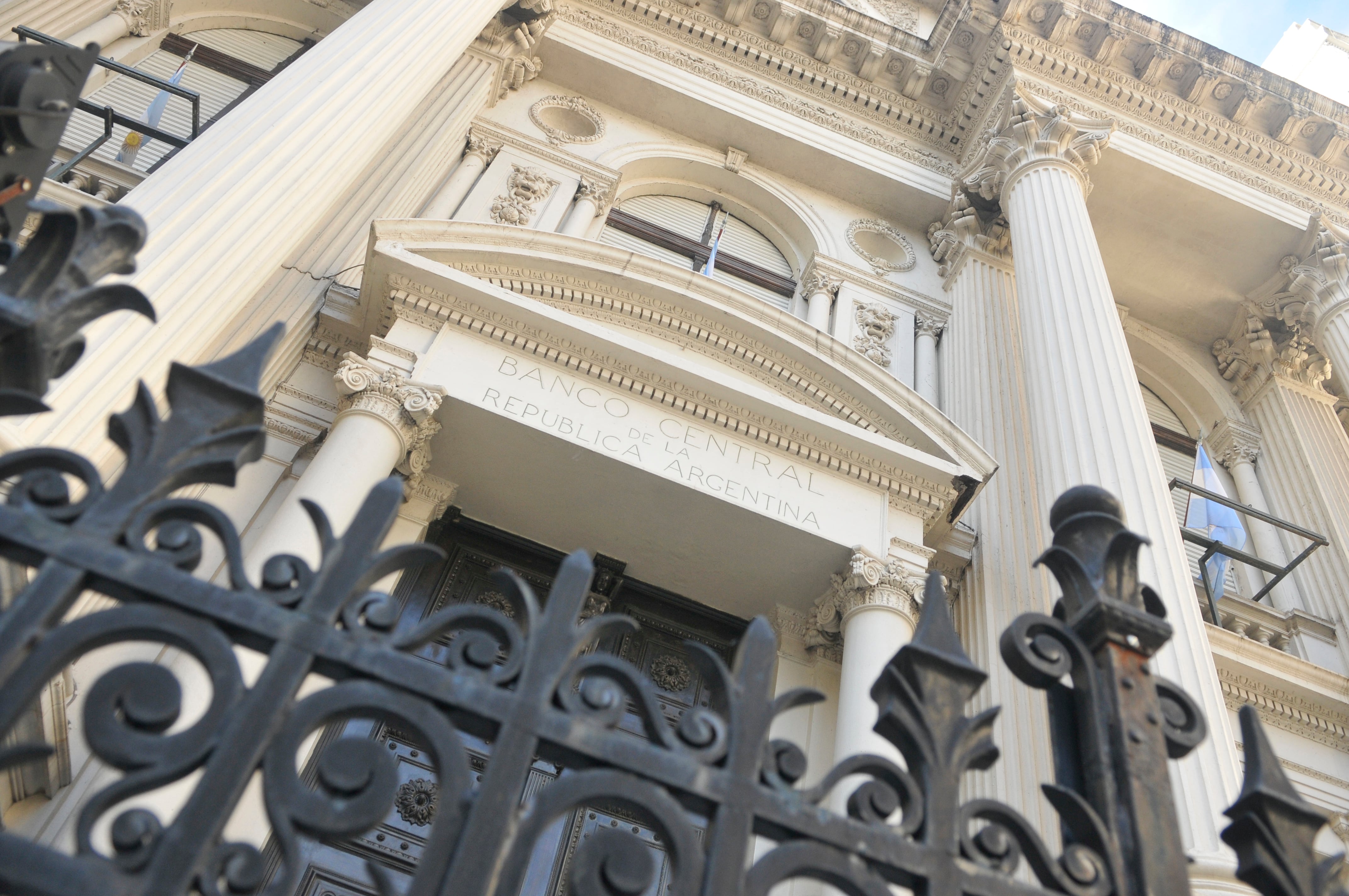 Las altas tasas del Banco Central afectan la actividad.