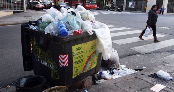 El Gobierno porteño pidió a los vecinos evitar sacar la basura durante este período.