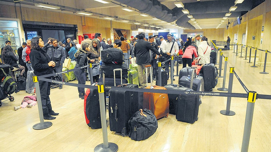 La resolución de la Anac privilegia la desregulación aerocomercial sobre la fuga de divisas.