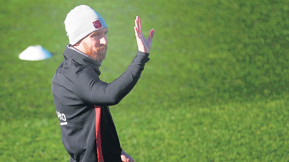 “Ojalá que siga jugando unos cuantos años más”, relató Messi.