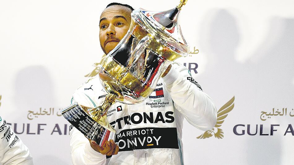 Hamilton (Mercedes) festejó en Bahrein.
