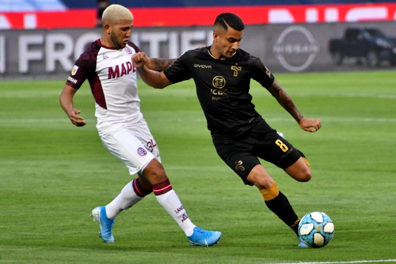 Lanús y Talleres no se sacaron ventaja en el Kempes.