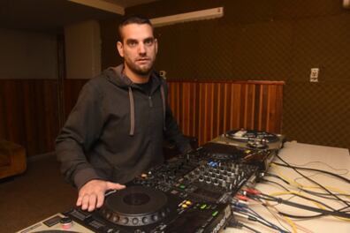 El staff responsable de la gestación del espacio y sello de electrónica La Montaña.