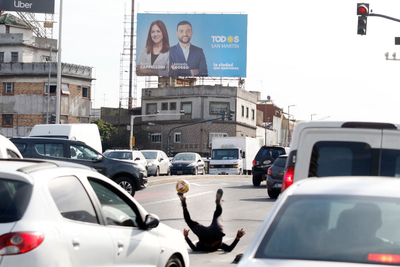 En las elecciones generales 2021 en la provincia de Buenos Aires compiten 5 listas de candidatos.