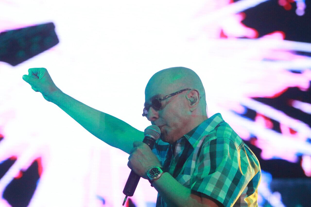 Solari reapareció de manera radial con la difusión de sus canciones. 