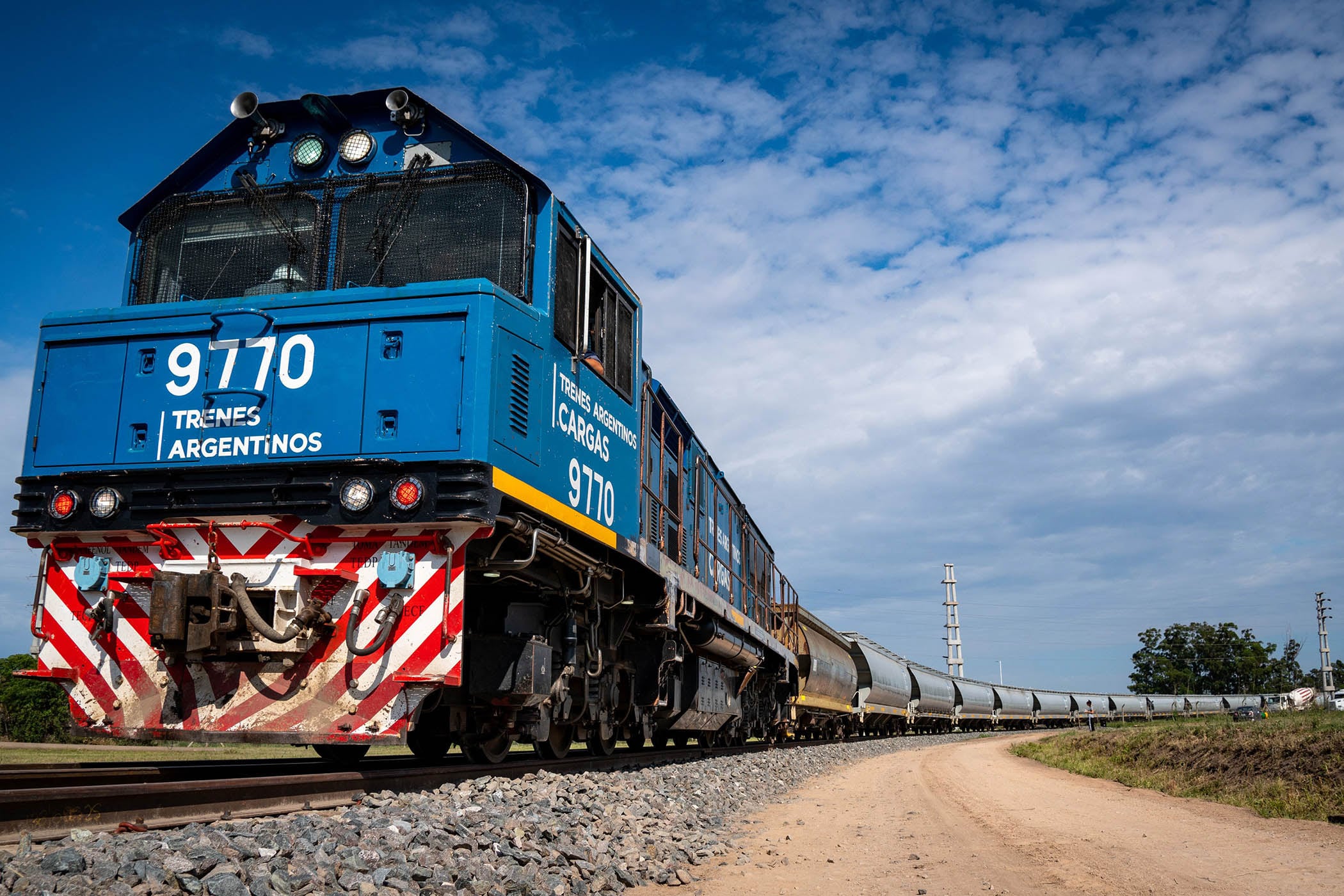 La normativa estableció las reglas para el remate del material rodante. 