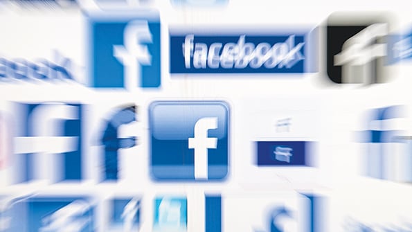 Facebook, la red social más grande del mundo, decidió bajar la circulación de noticias calificadas como “falsas”.