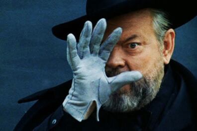 El sello rosarino Prohistoria ha editado un libro dedicado a F for Fake, la extraordinaria película de Orson Welles. El análisis de la investigadora mexicana actualiza y problematiza algunas nociones: ¿al arte le hace falta autoría?