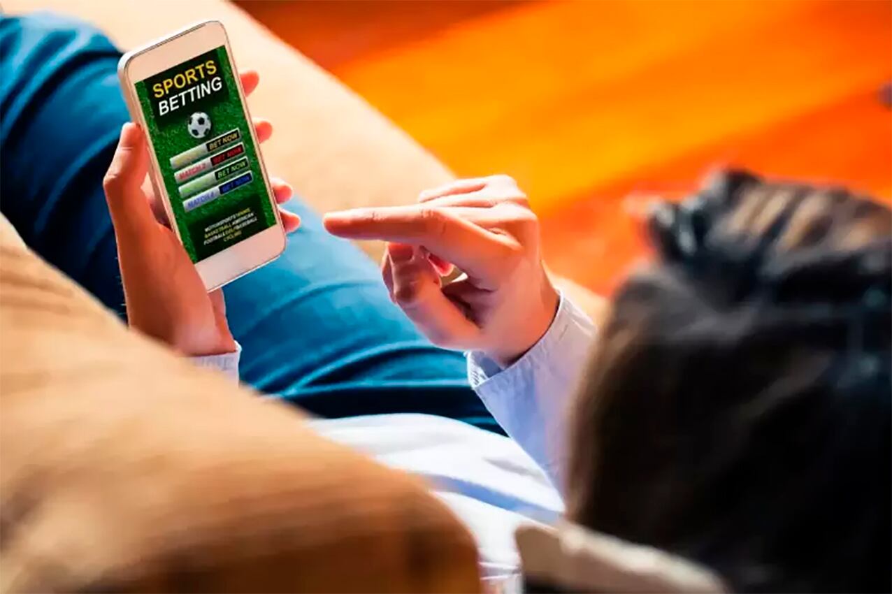 Illustratie van een casino interface met speelkaarten en chips