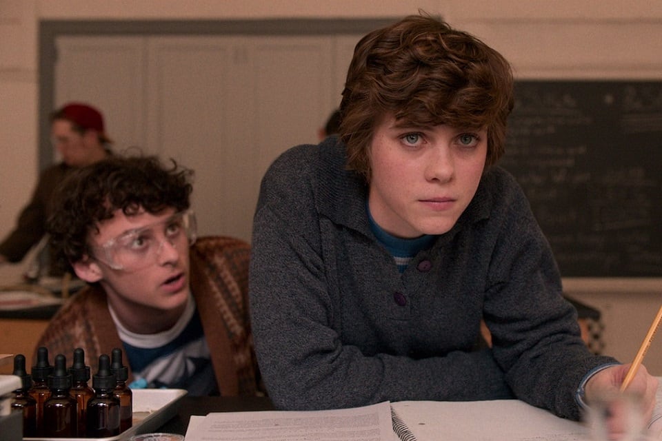 Esta mierda me supera, que estrenará el 26/2, cuenta la historia de Sydney, una piba de 17 años con dramas y poderes.