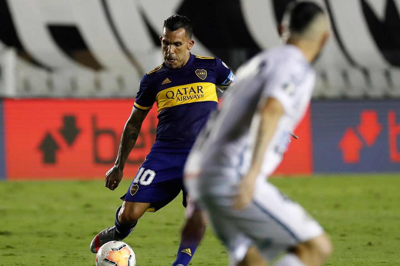 Tevez durante el encuentro disputado en San Pablo.