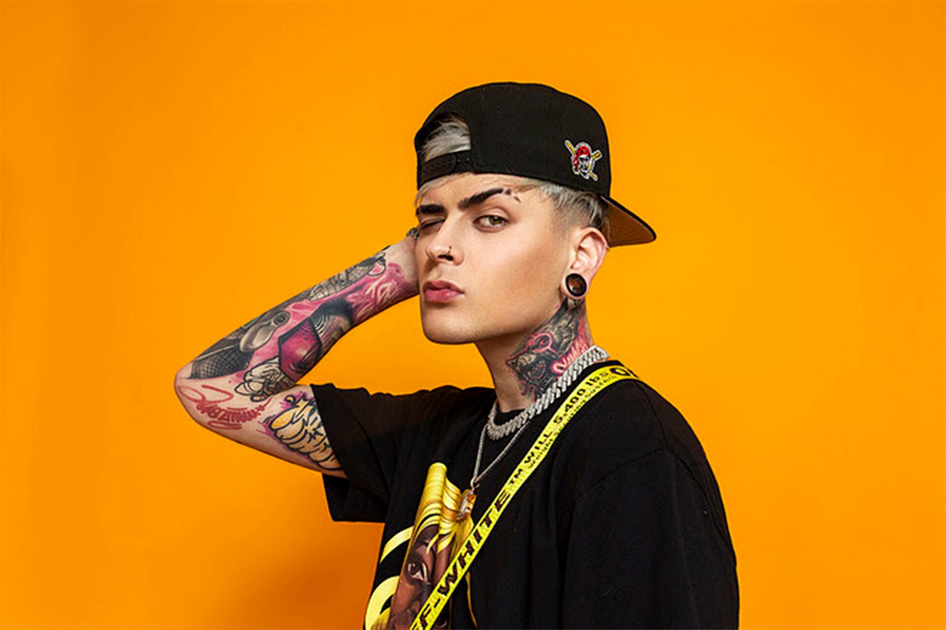 El bólido de la rima, que supo estar entre los más rápidos y ocurrentes del freestyle, sacó su disco debut luego de 20 simples