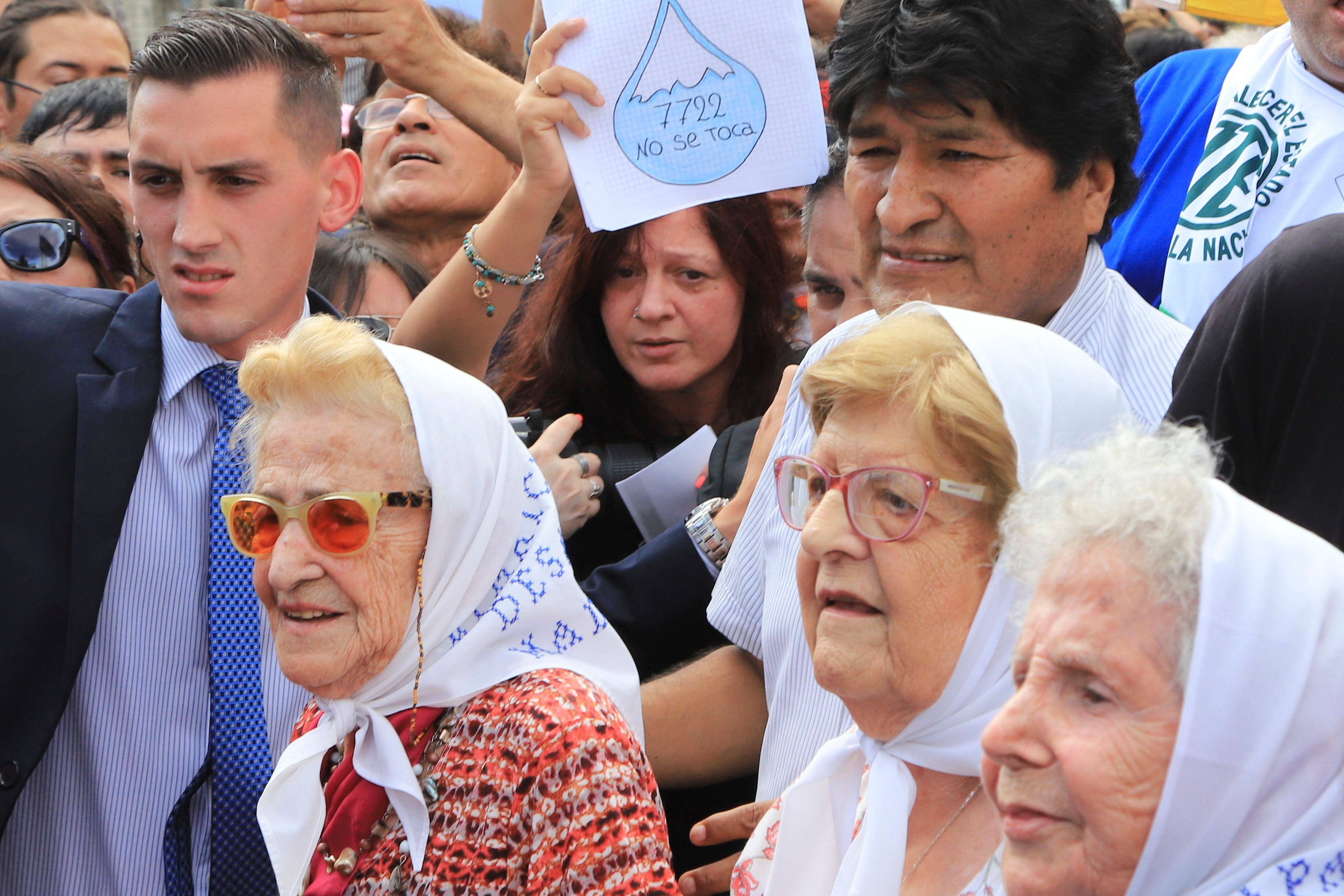 Evo Morales encabezó la ronda a la histórica pirámide.