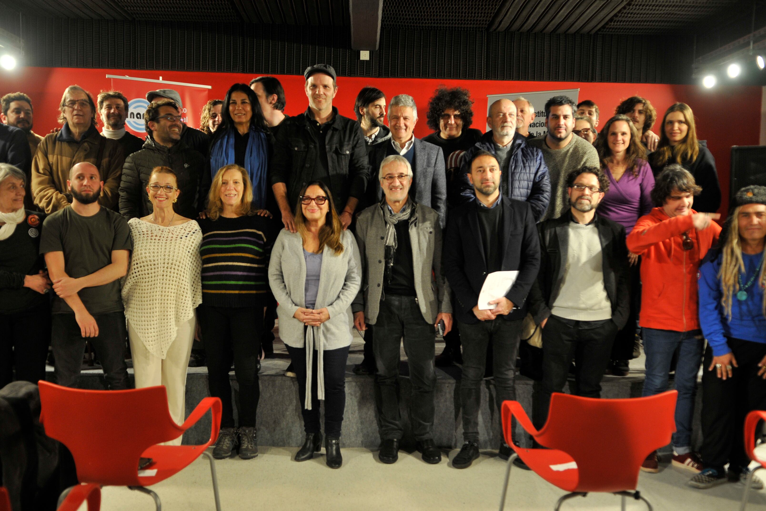 "Se trata de dar a conocer esos proyectos musicales y profundizar así nuestra soberanía cultural", se dijo en la presentación.