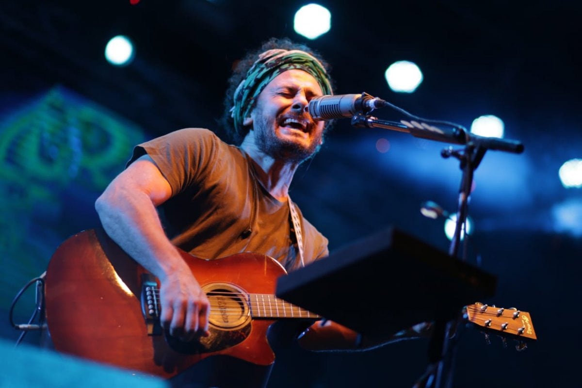 Raly Barrionuevo, uno de los participantes de esta iniciativa que contó con la dirección musical de Mariano Peresón.