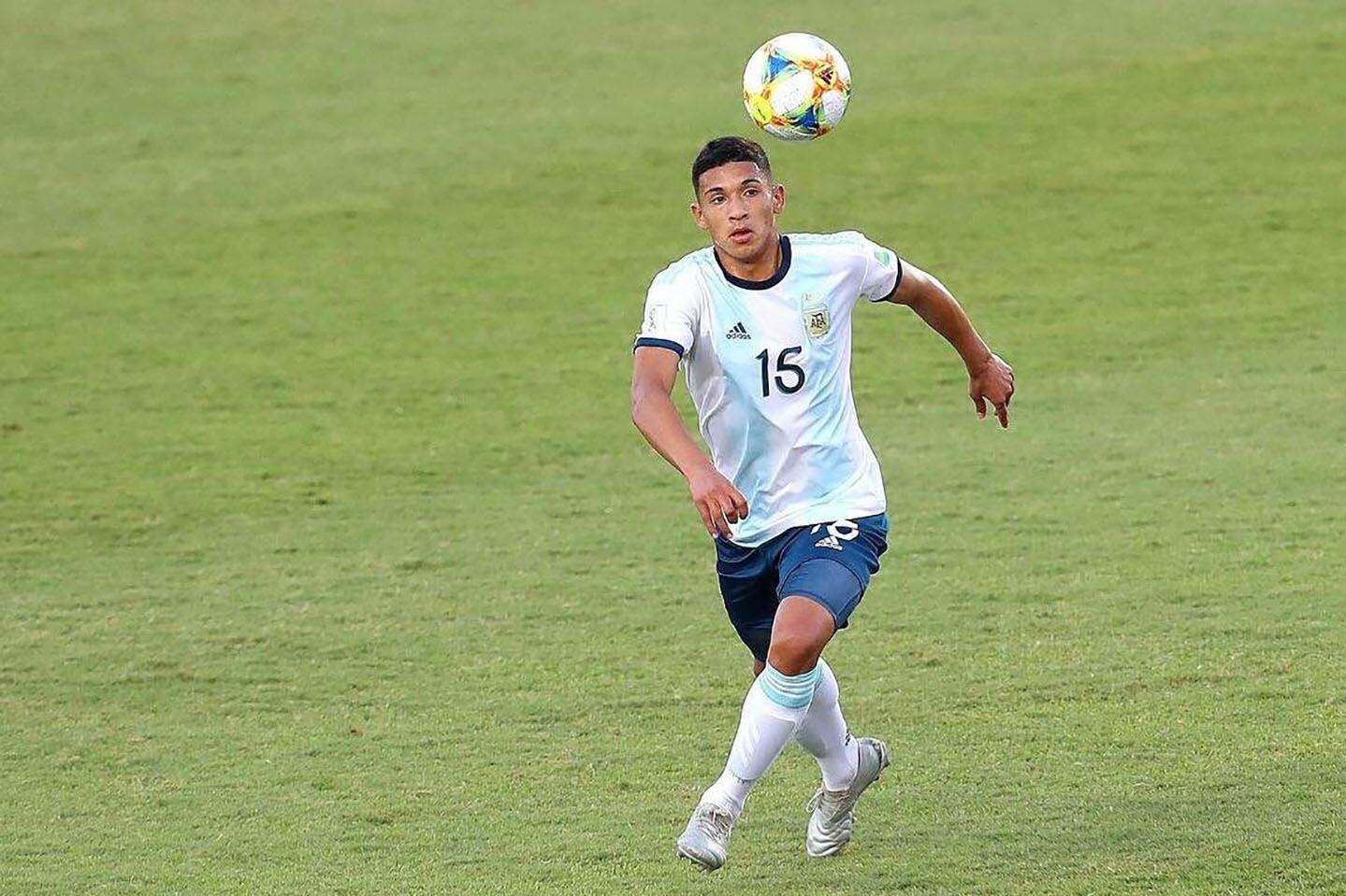Equi Fernández, pieza clave del mediocampo de la Sub-23
