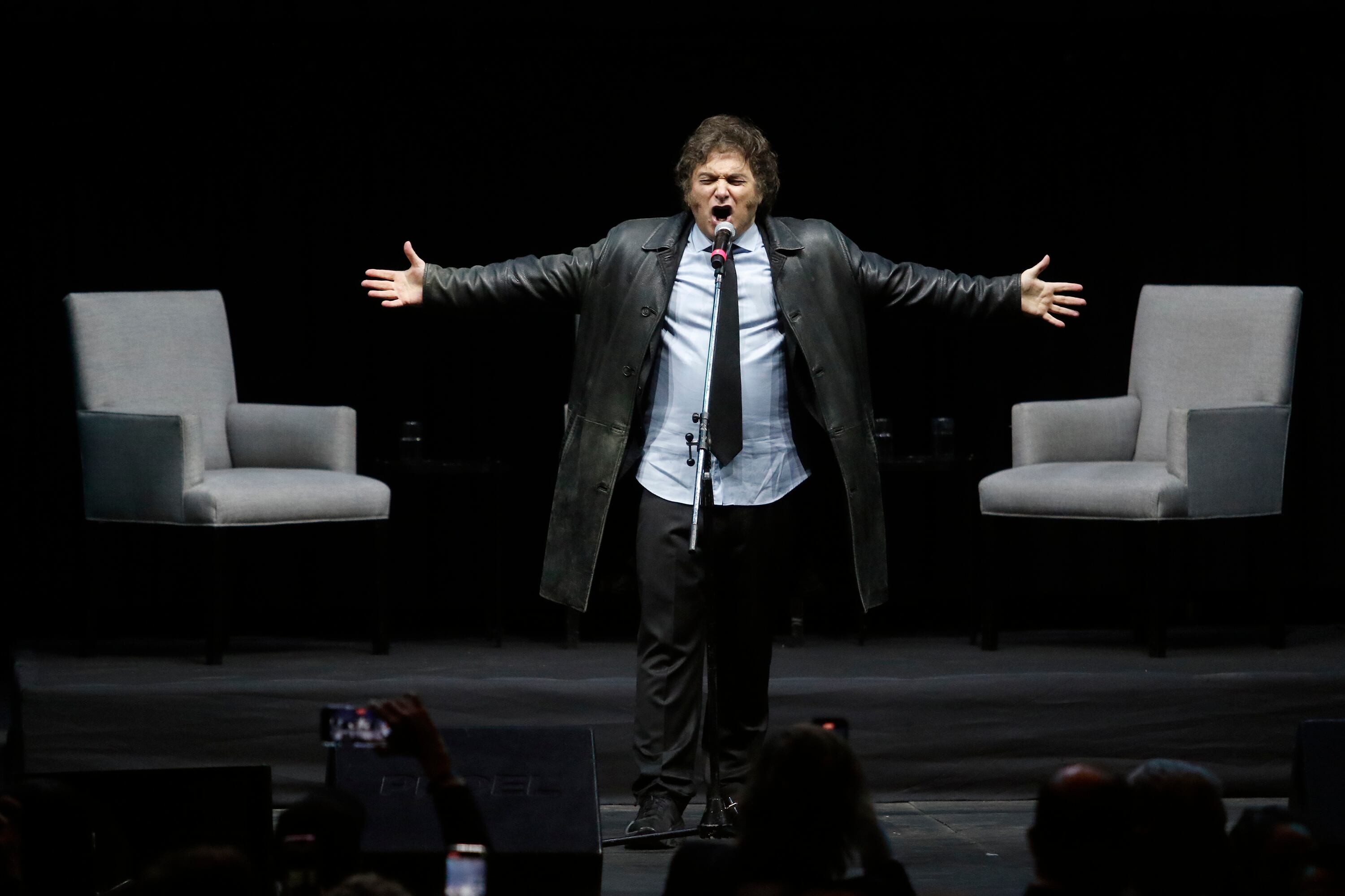 Javier Milei presentó su nuevo libro en el Luna Park